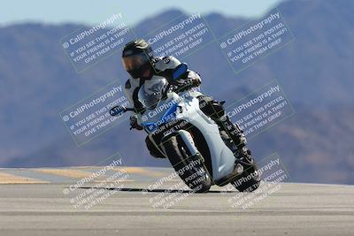 media/Mar-24-2025-Moto Forza (Mon) [[57ce5c5cff]]/3-Beginner Group/Session 4 (Turn 9)/